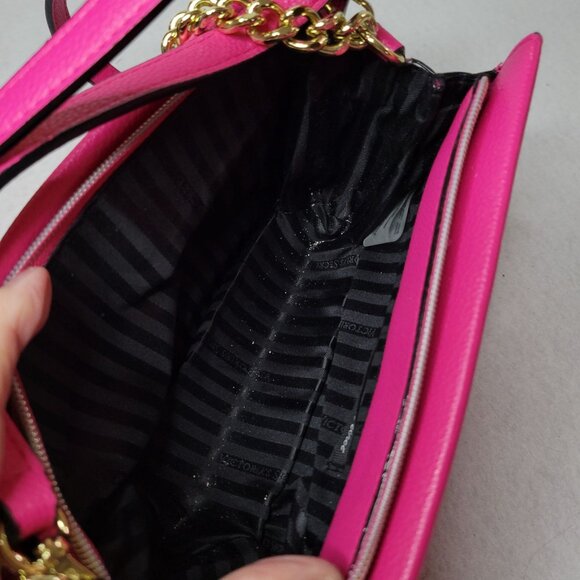 Victorias Secret Quilted Crossbody Pink Leather Chain Strap - Picture 4 of 16